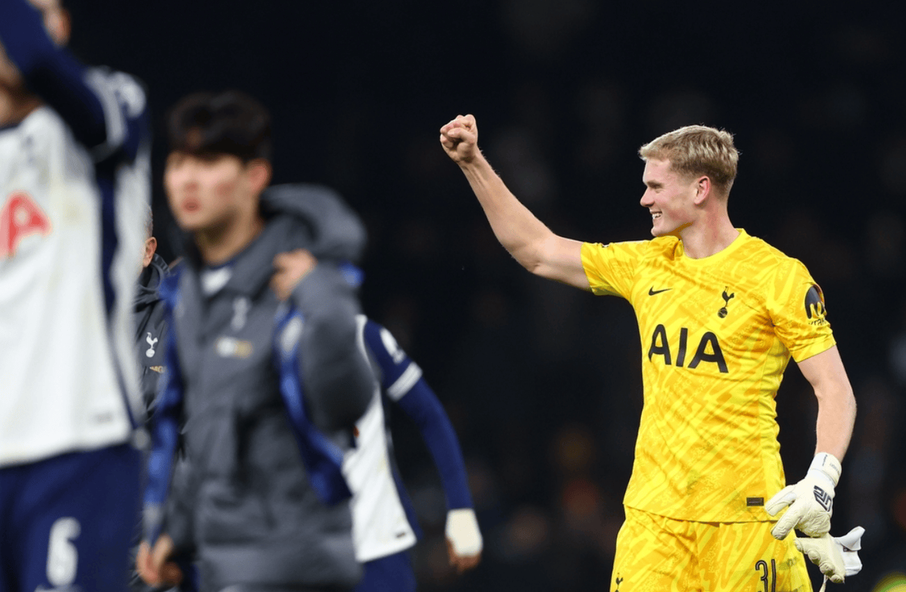 开云体育app安全下载-包含英超焦点回顾，精彩进球和守门员神扑成为亮点的词条