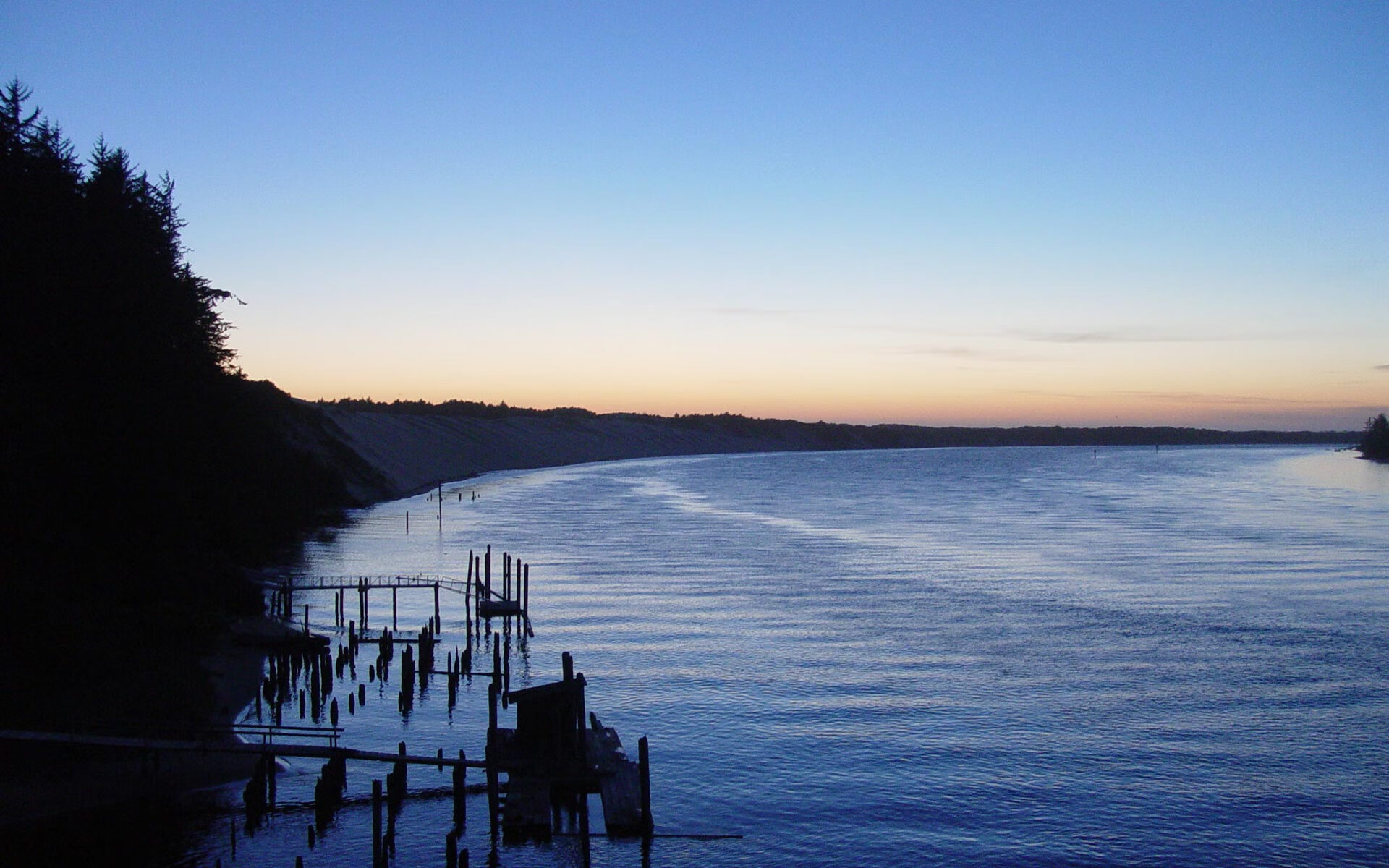 kaiyun app-足球培训旋风席卷，青少年足球热情高涨，青少年足球训练营简介